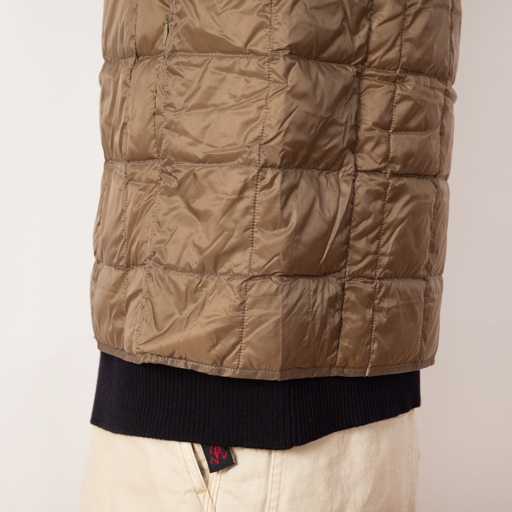 Crew Neck Vest - Khaki