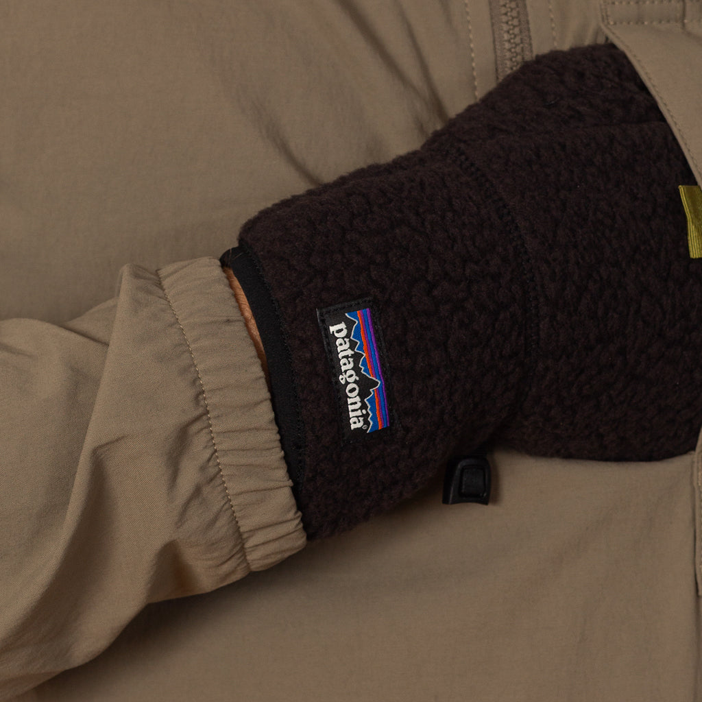 Retro Pile Gloves - Black