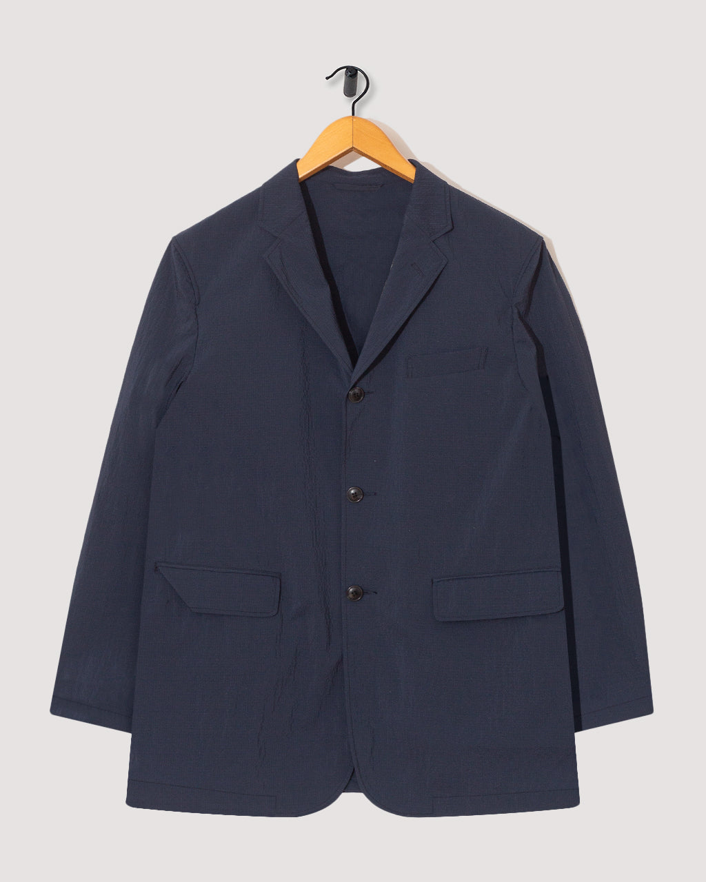3 Button Seersucker Anywhere Suit - Navy | Beams Plus | Peggs & son.