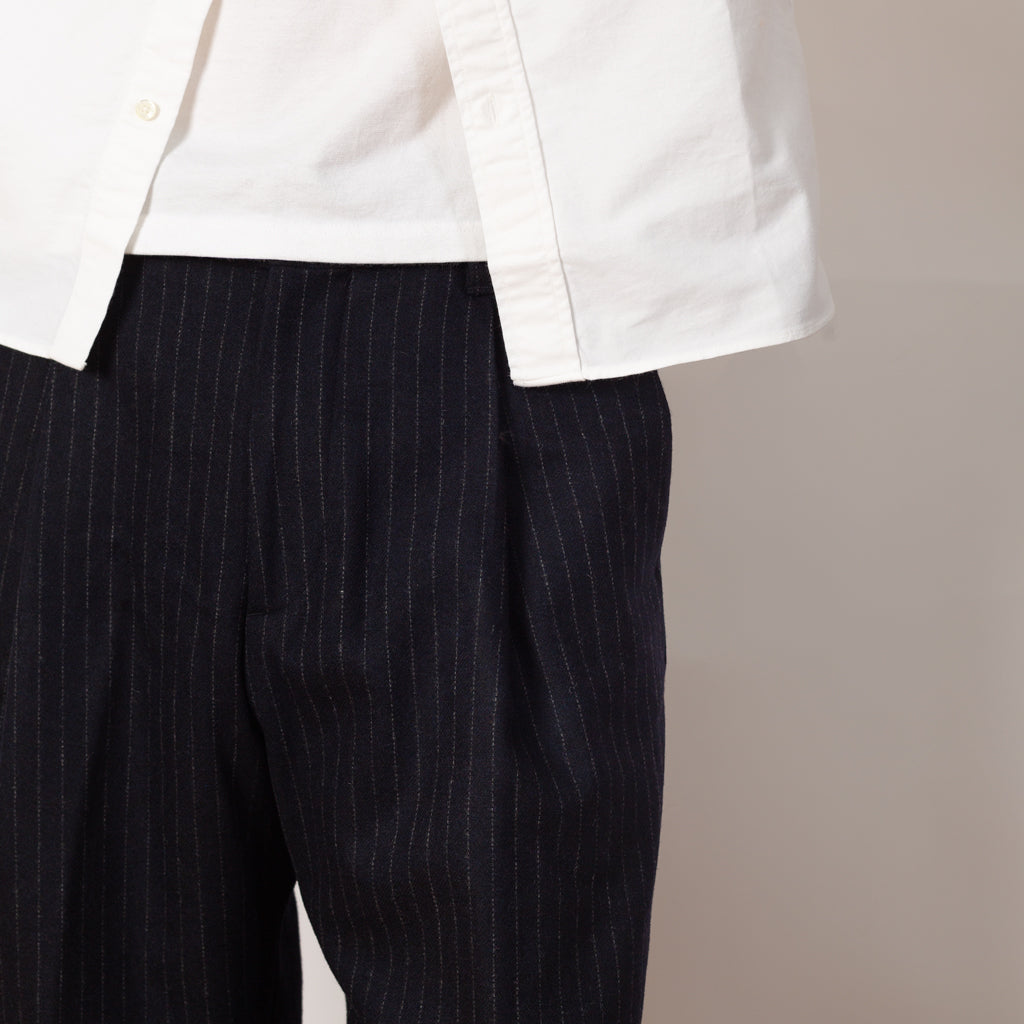 Kay 1630 - Navy Stripe