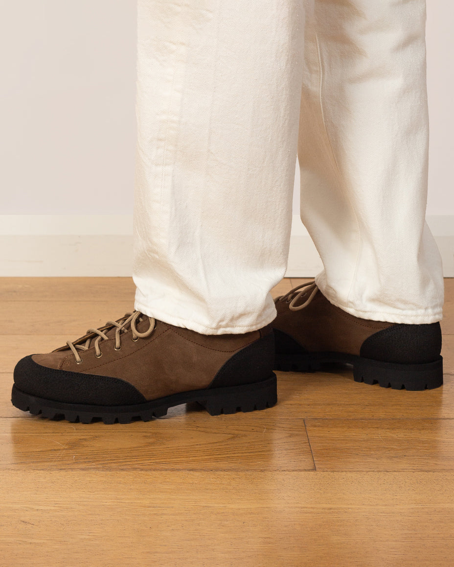 Montana - Velours Marron Jannu Noire