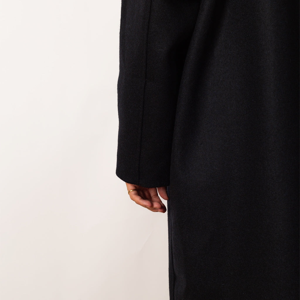 Utile Coat - Midnight