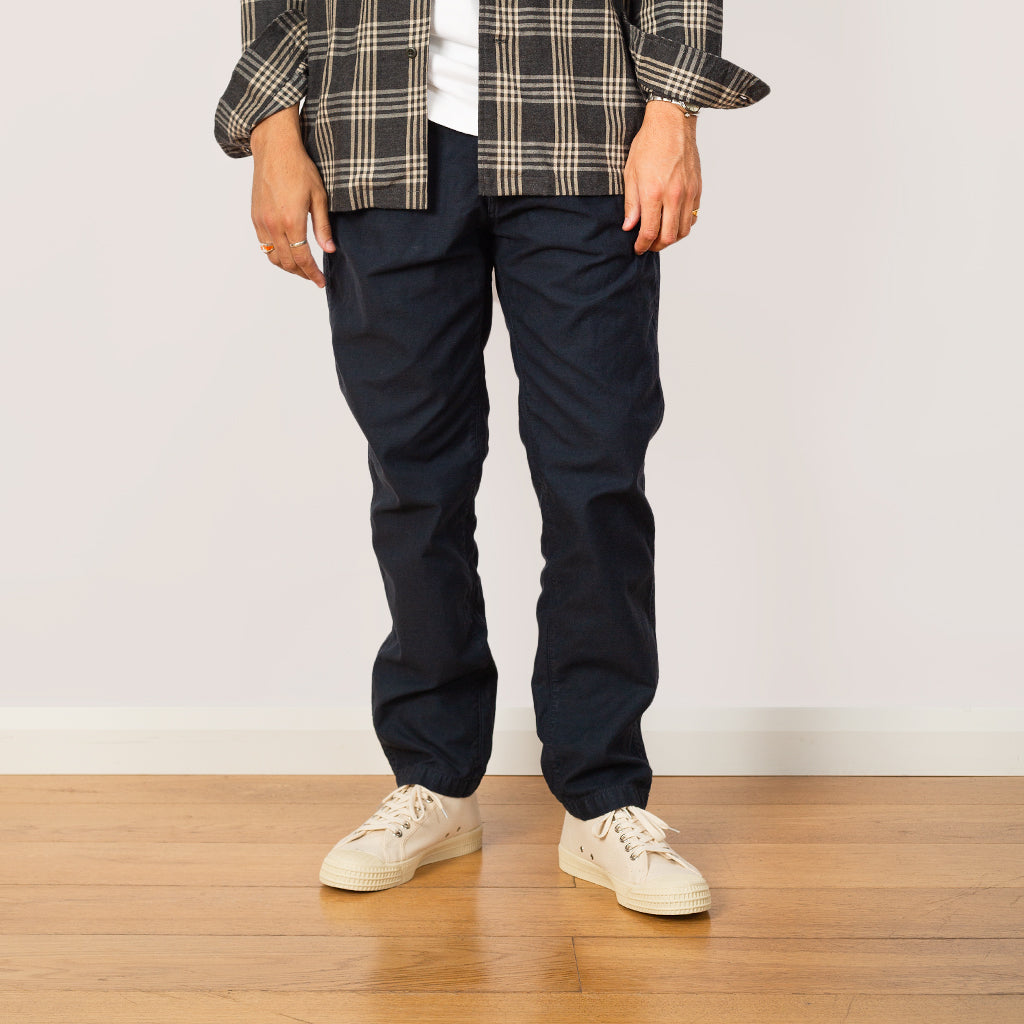 Back Satin Tapered Pants - Navy