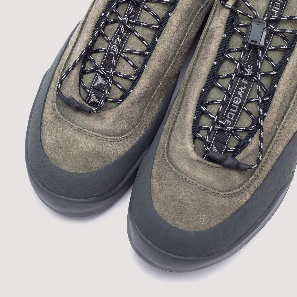 and wander Cingino - Tea Leaf / Black