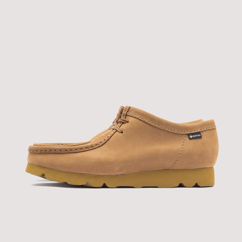Wallabee GTX - Oakmoss Nubuck | Clarks | Peggs & son