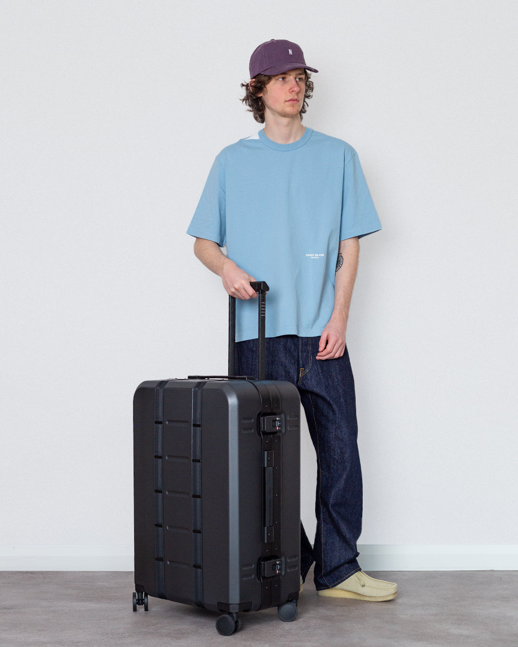 Ramverk Pro Check-in Luggage - Black Out