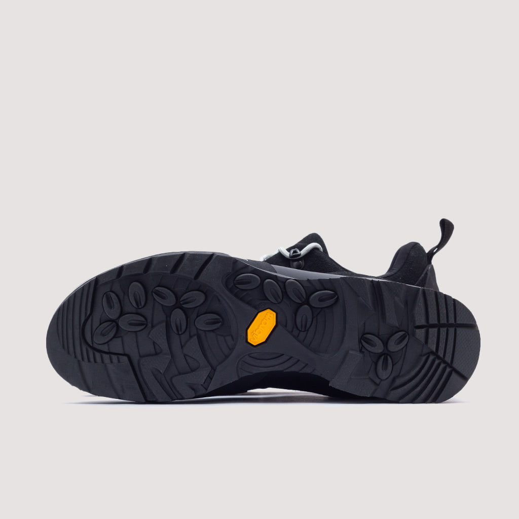 Cingino - Black
