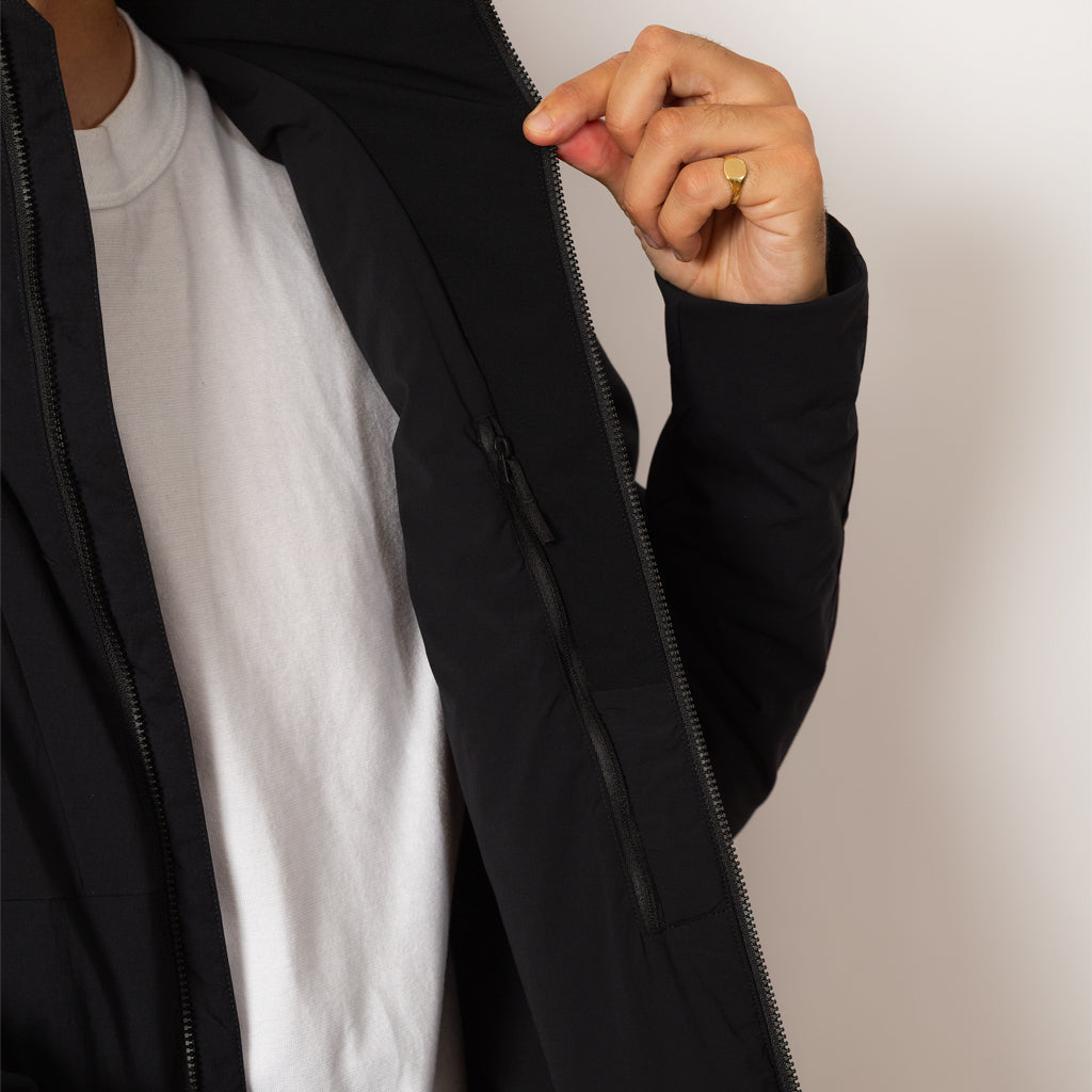 Mionn Insulated Jacket - Black
