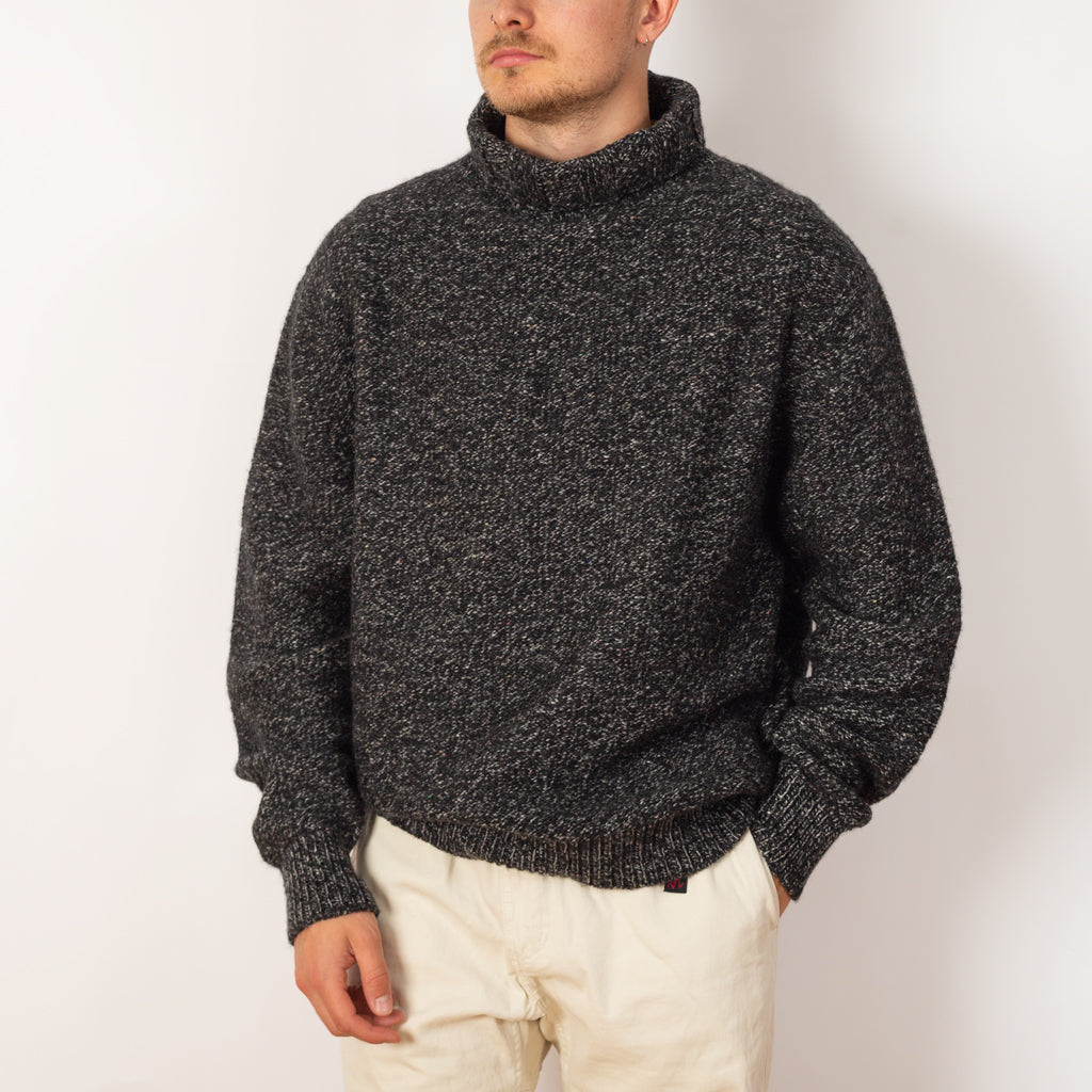 100% CRN Sweater - Black Mix