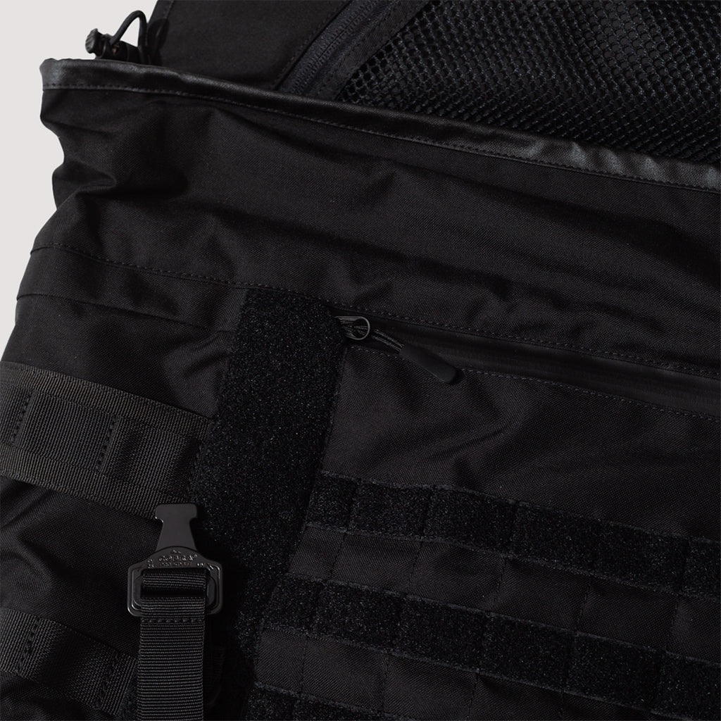 NXL Medium Messenger Tech-Line - Black