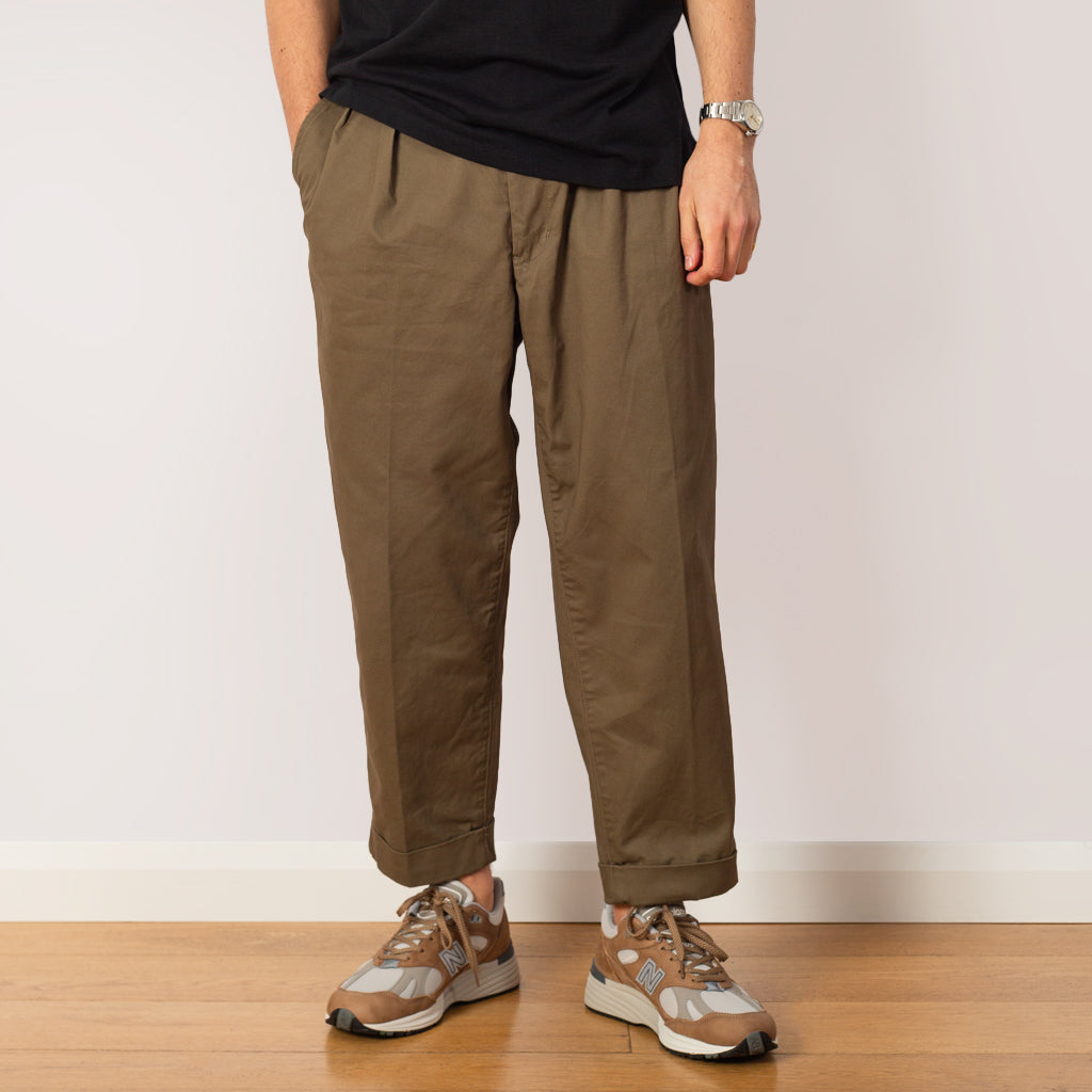 2 Pleat Twill Trouser - Olive