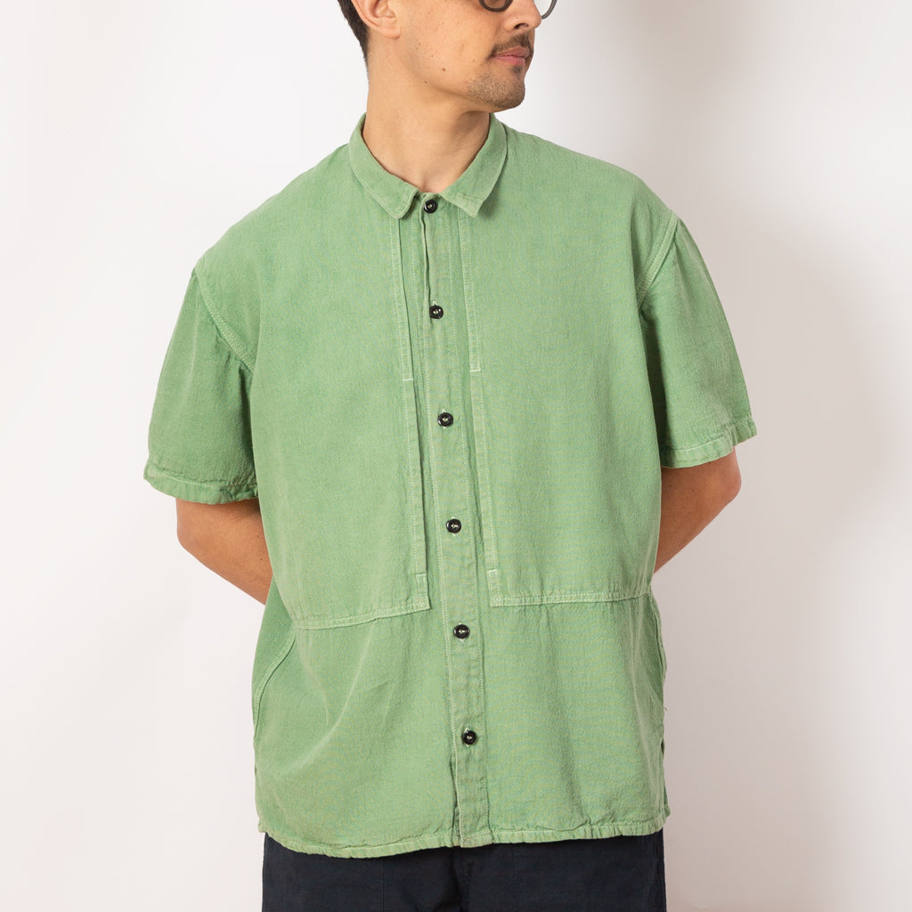 S/S Square Tail Yoke Pocket Shirt - Chlorophyll