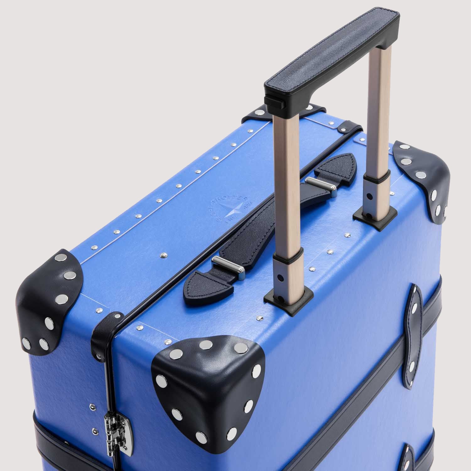 Cruise Four Wheel Carry-On Case - Royal Blue/Navy/Chrome
