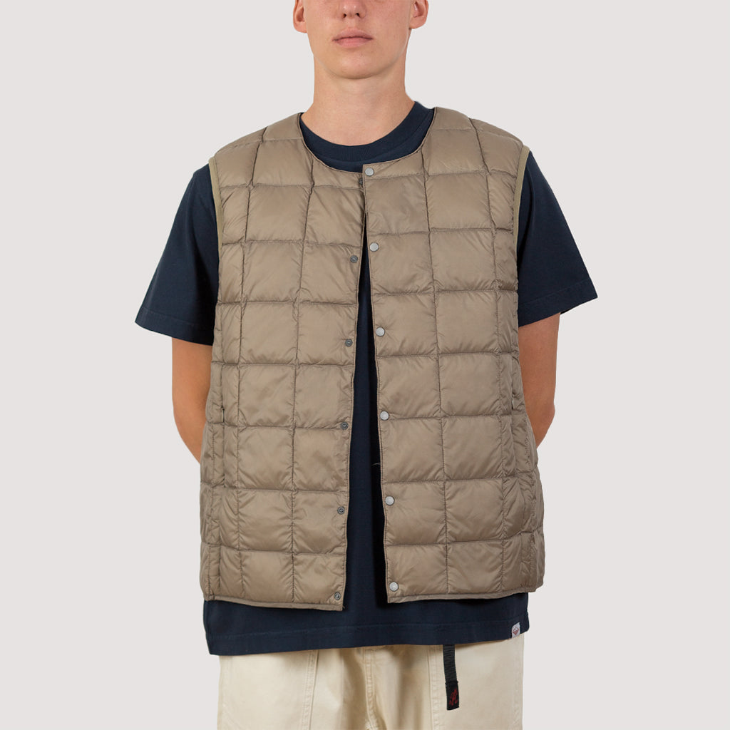 Crew-Neck Button Down Vest - Khaki