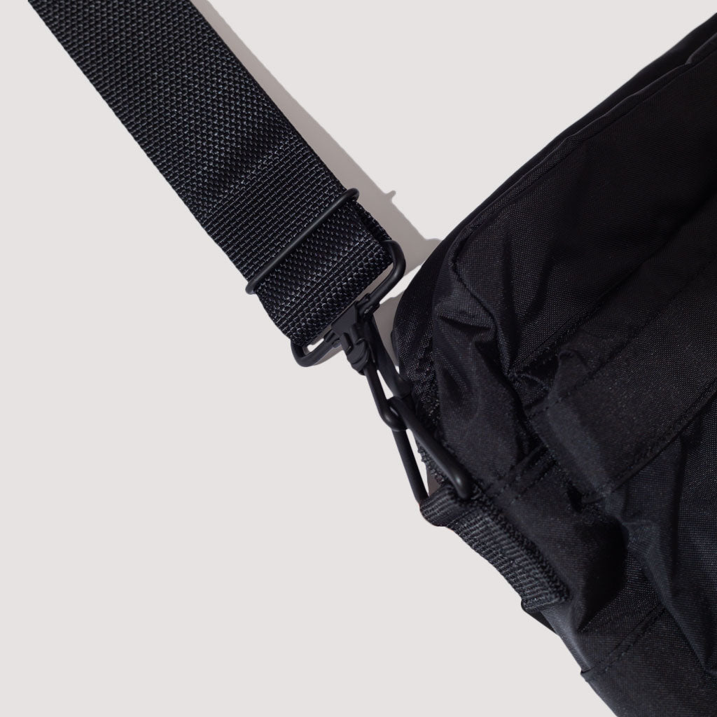 Force Shoulder Bag - Black