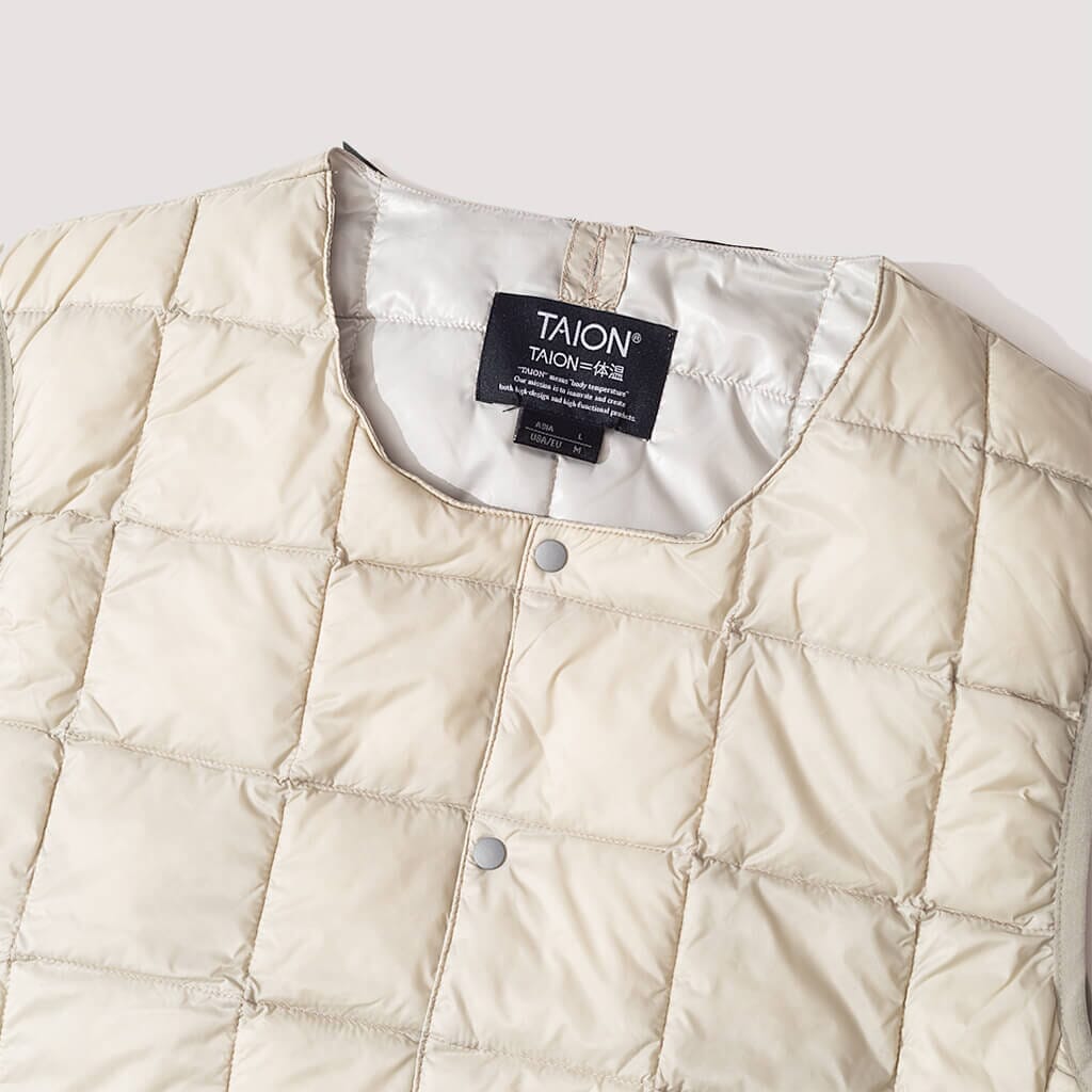Crew-Neck Button Down Vest - Ice Grey