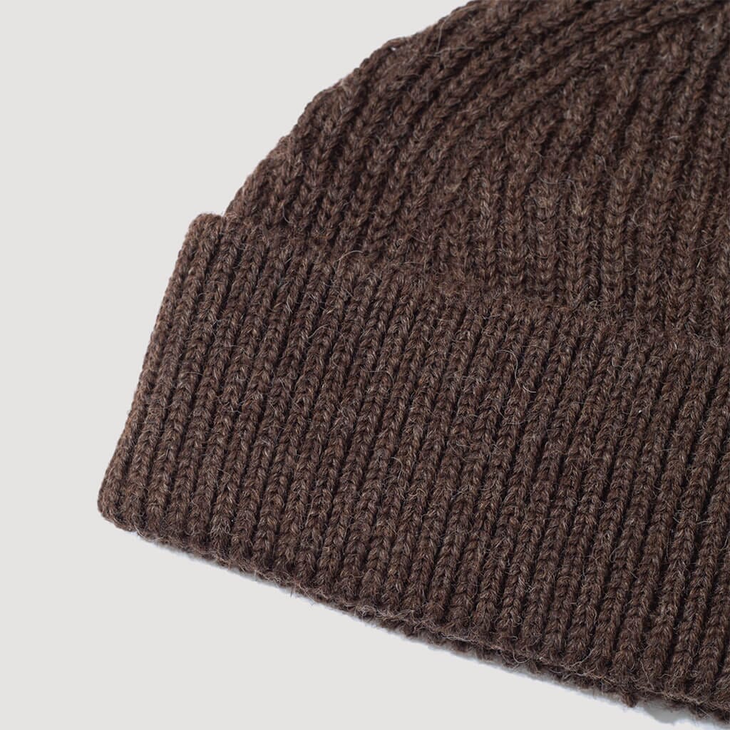Short Beanie - Natural Brown