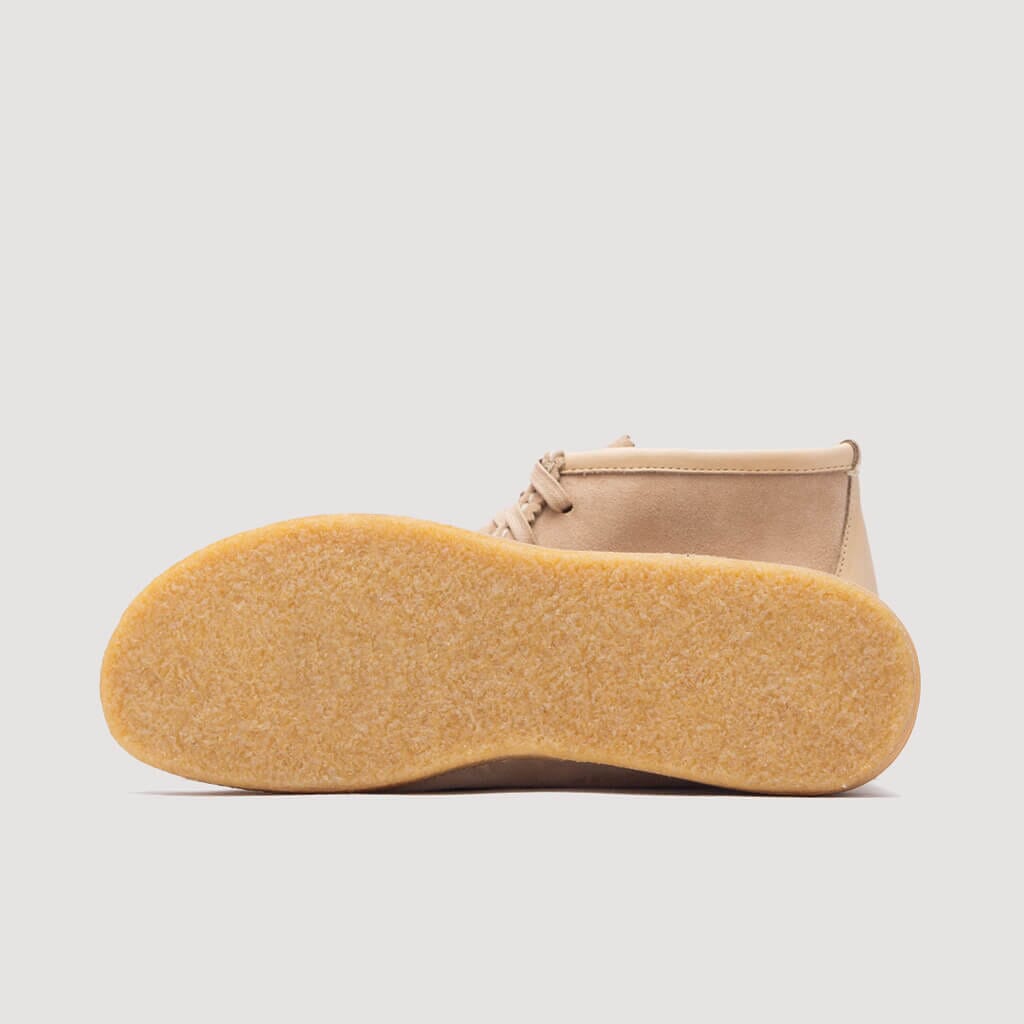 Beuys Trekker Folk - Sand