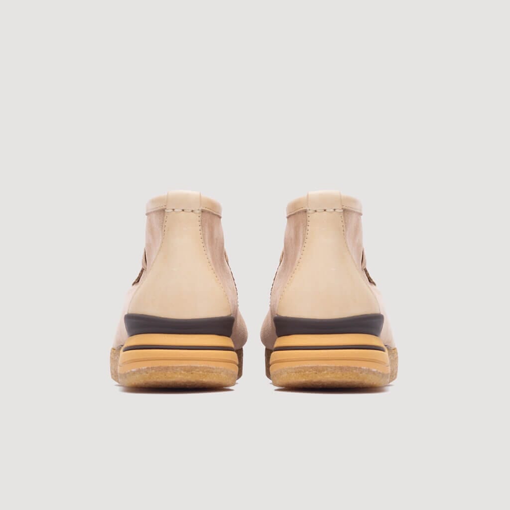 Beuys Trekker Folk - Sand