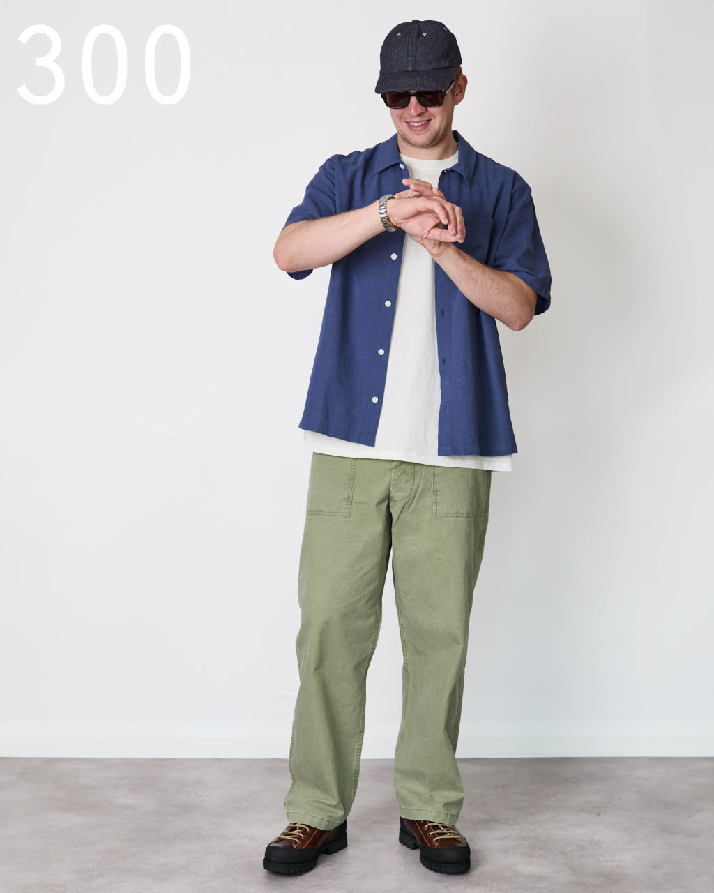 Look 300
