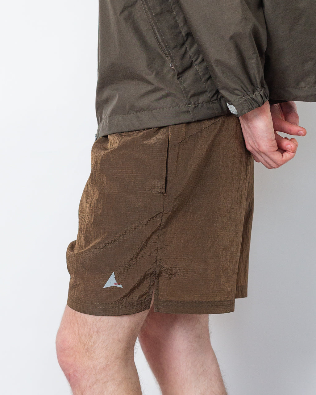 Helder 5 Inch Short - Brown