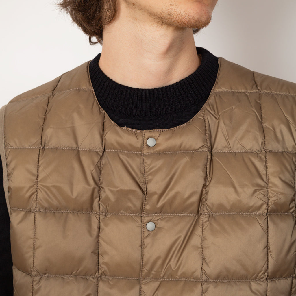 Crew Neck Vest - Khaki