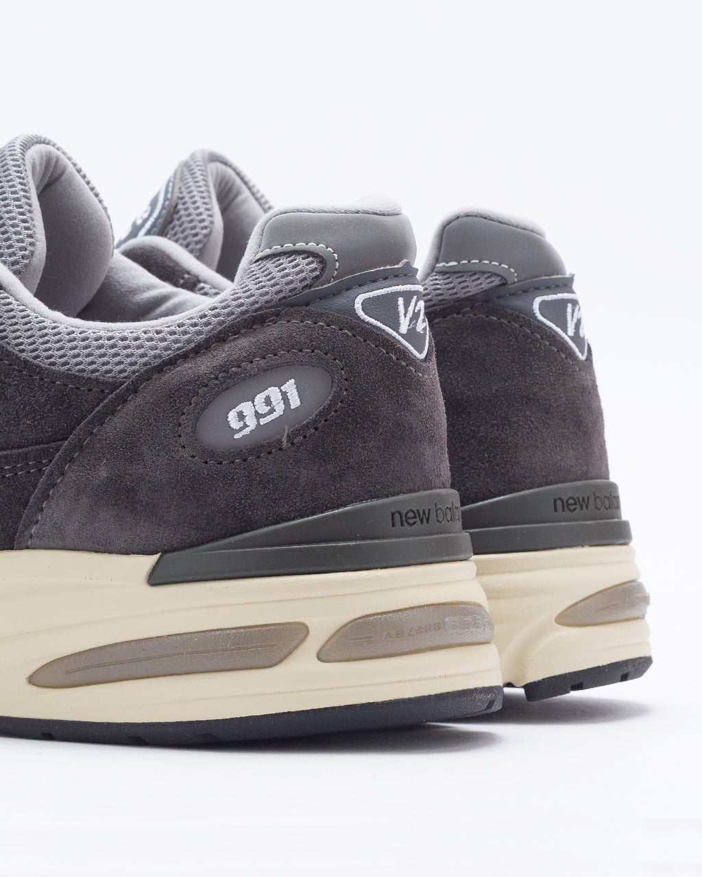 991 RG2 - Forged Iron/Alloy/Smoked Pearl