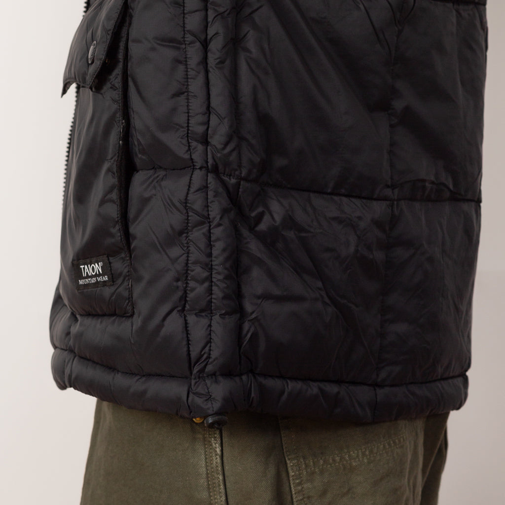 Packable Down Volume Hooded - Black