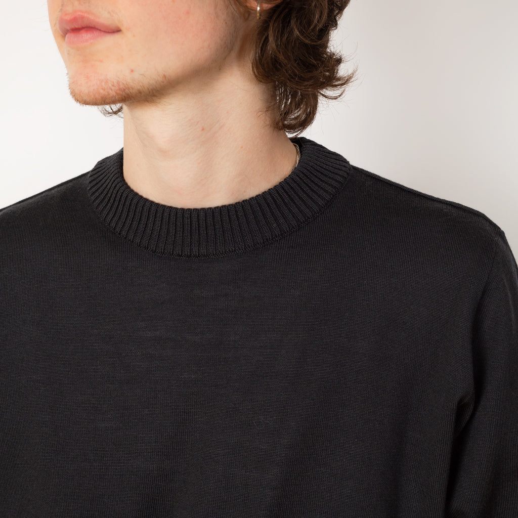Solo Crewneck - Molten Grey