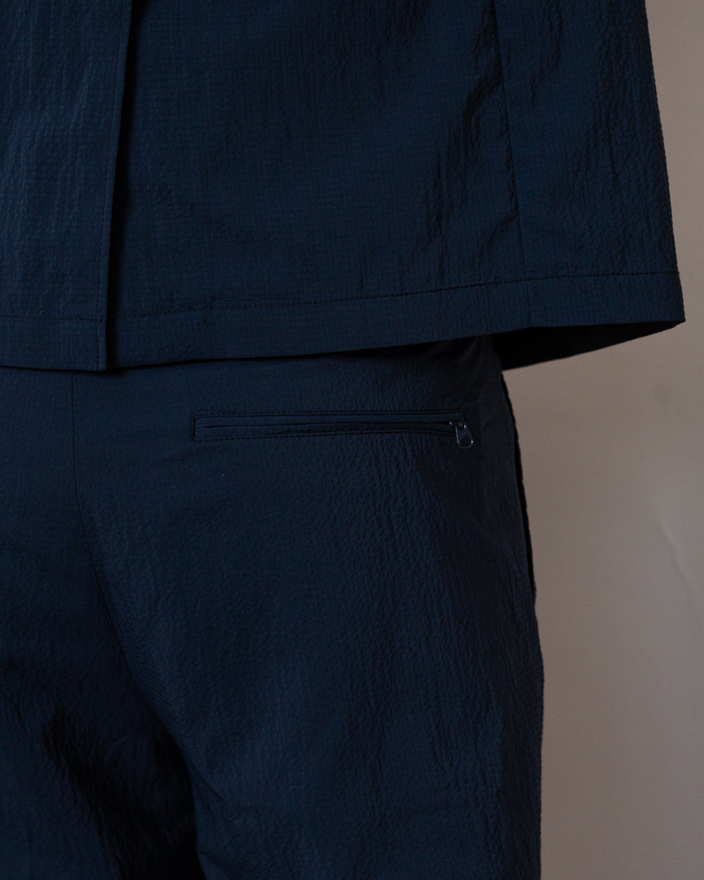 2 Pleat Seersucker Anywhere Pant - Navy