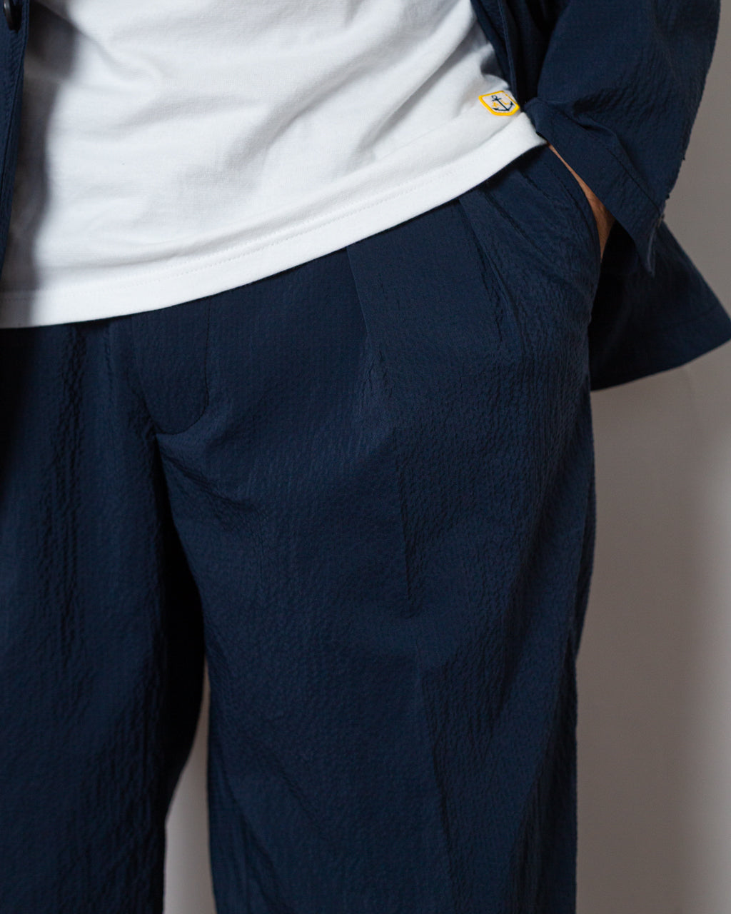 2 Pleat Seersucker Anywhere Pant - Navy