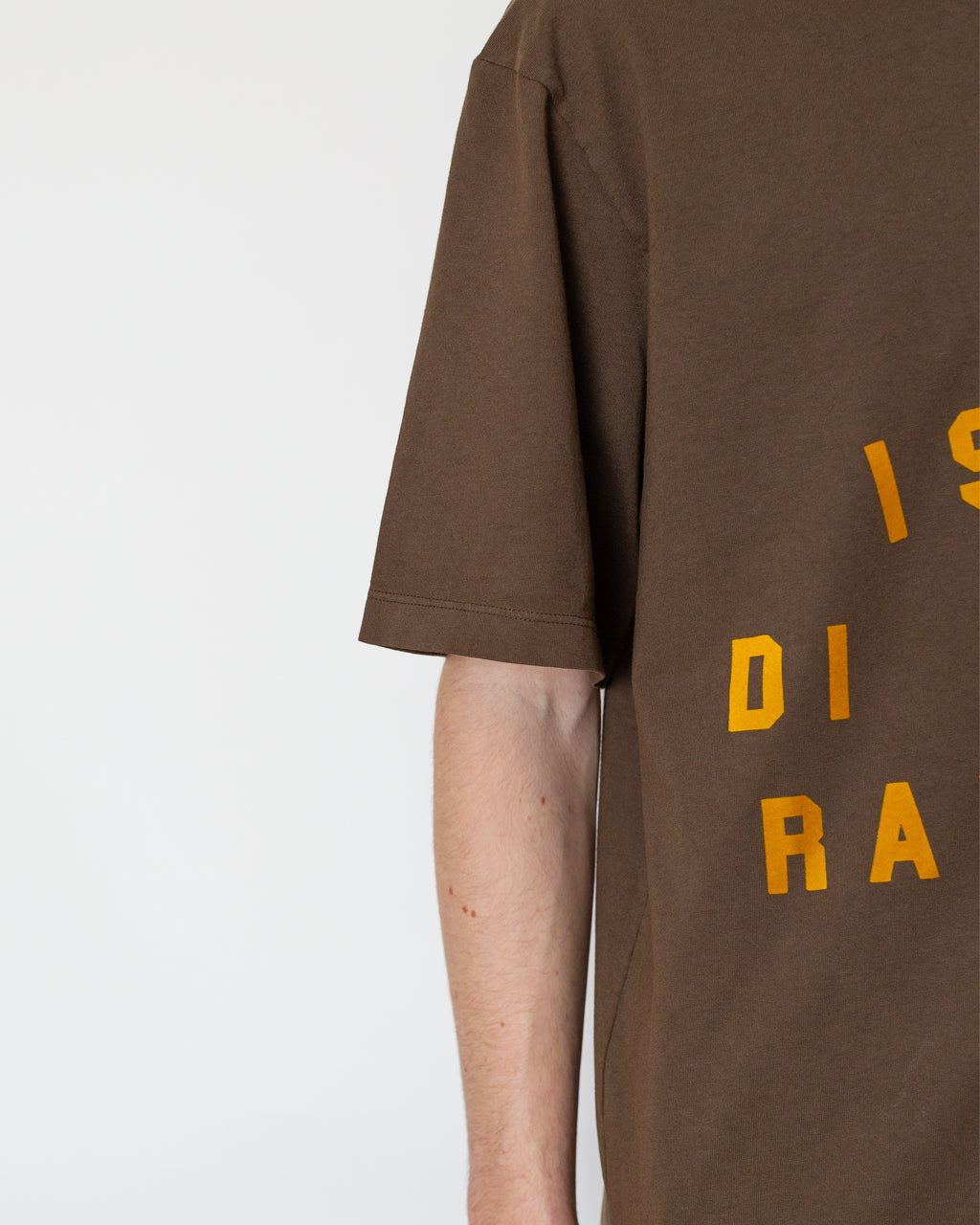 Logo T-Shirt - V007C Shadow Brown | Stone Island | Peggs & son.