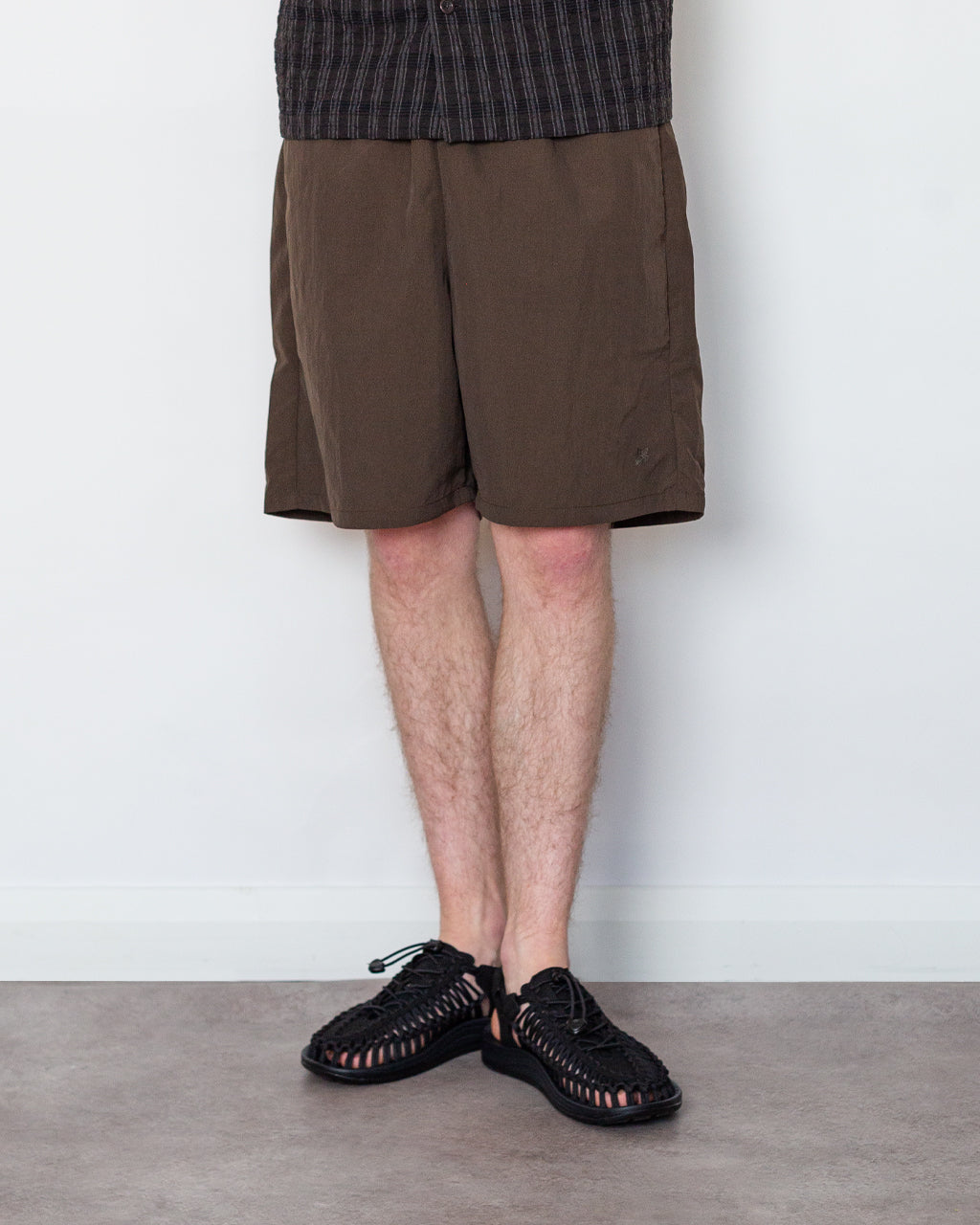 Nylon Shorts - Jet Brown | Goldwin | Peggs & son.