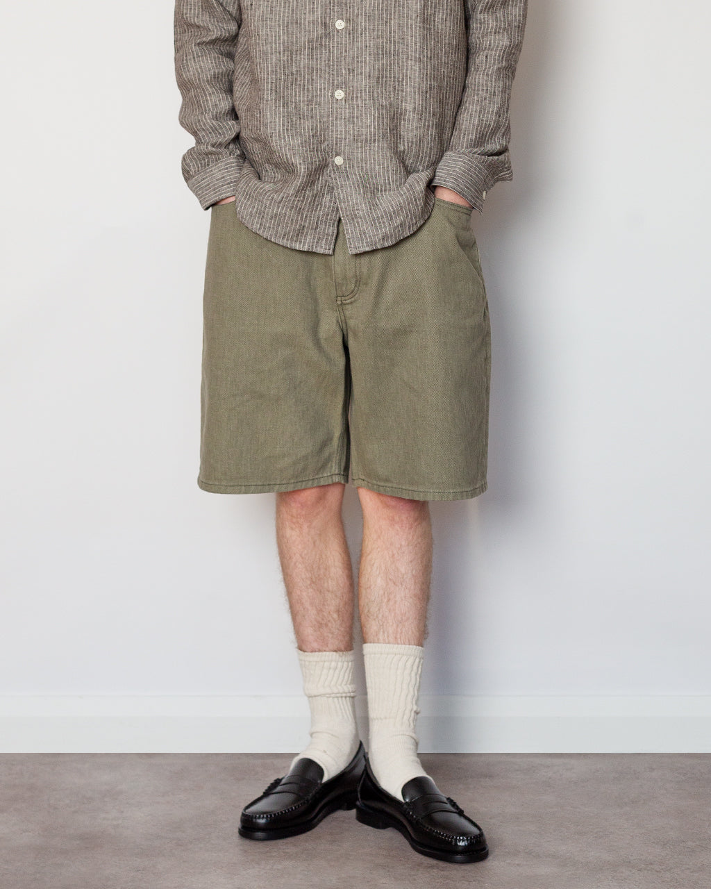 Korshavn Relaxed 5 Pocket Resist Dye Short - Vetiver