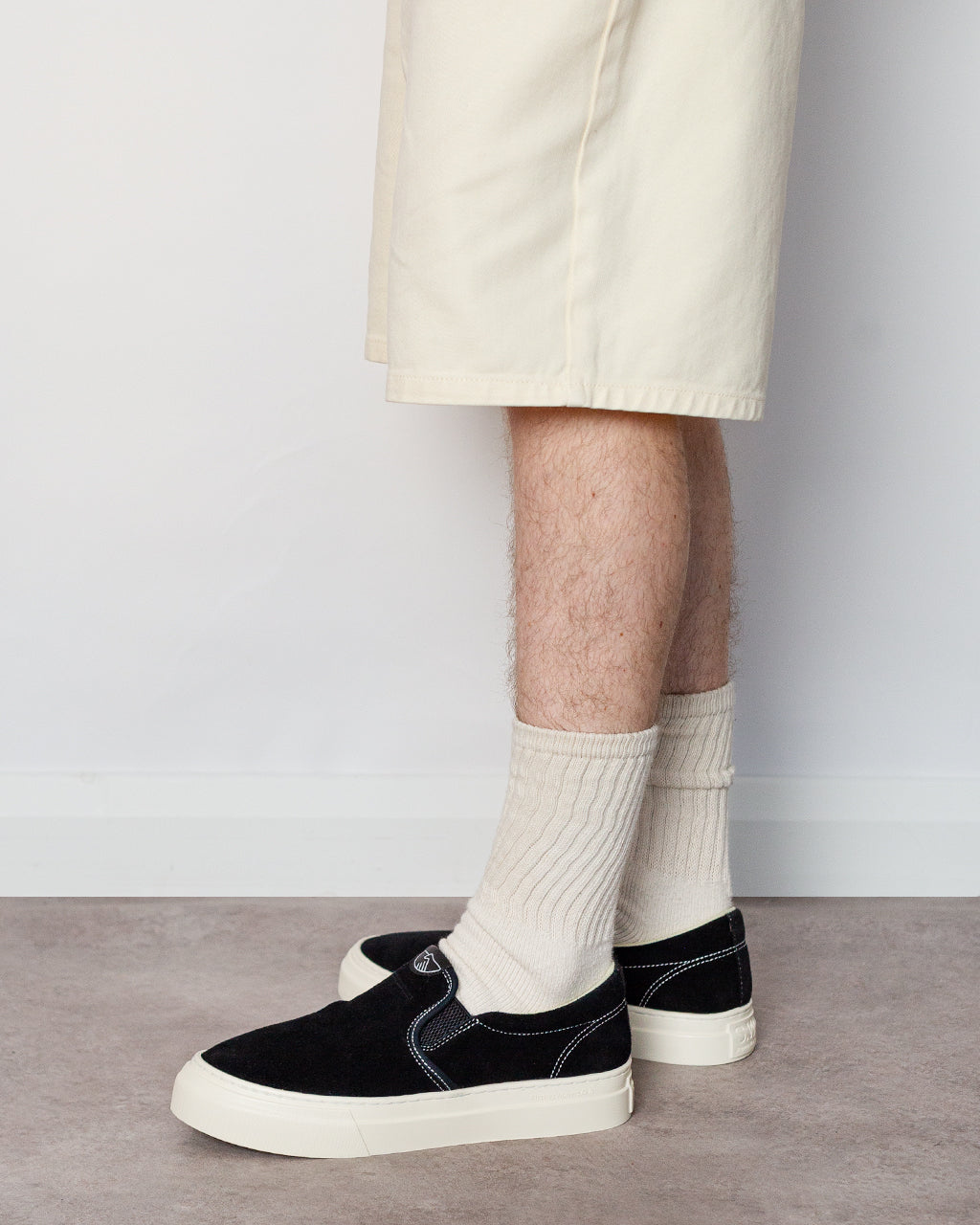 Lister - Black Suede