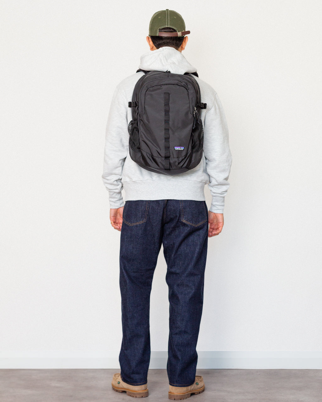 Refugio Day Pack 26L - Black | Patagonia | Peggs & son.