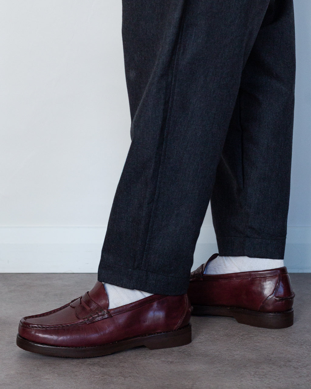 Fabro Folk - Burgundy