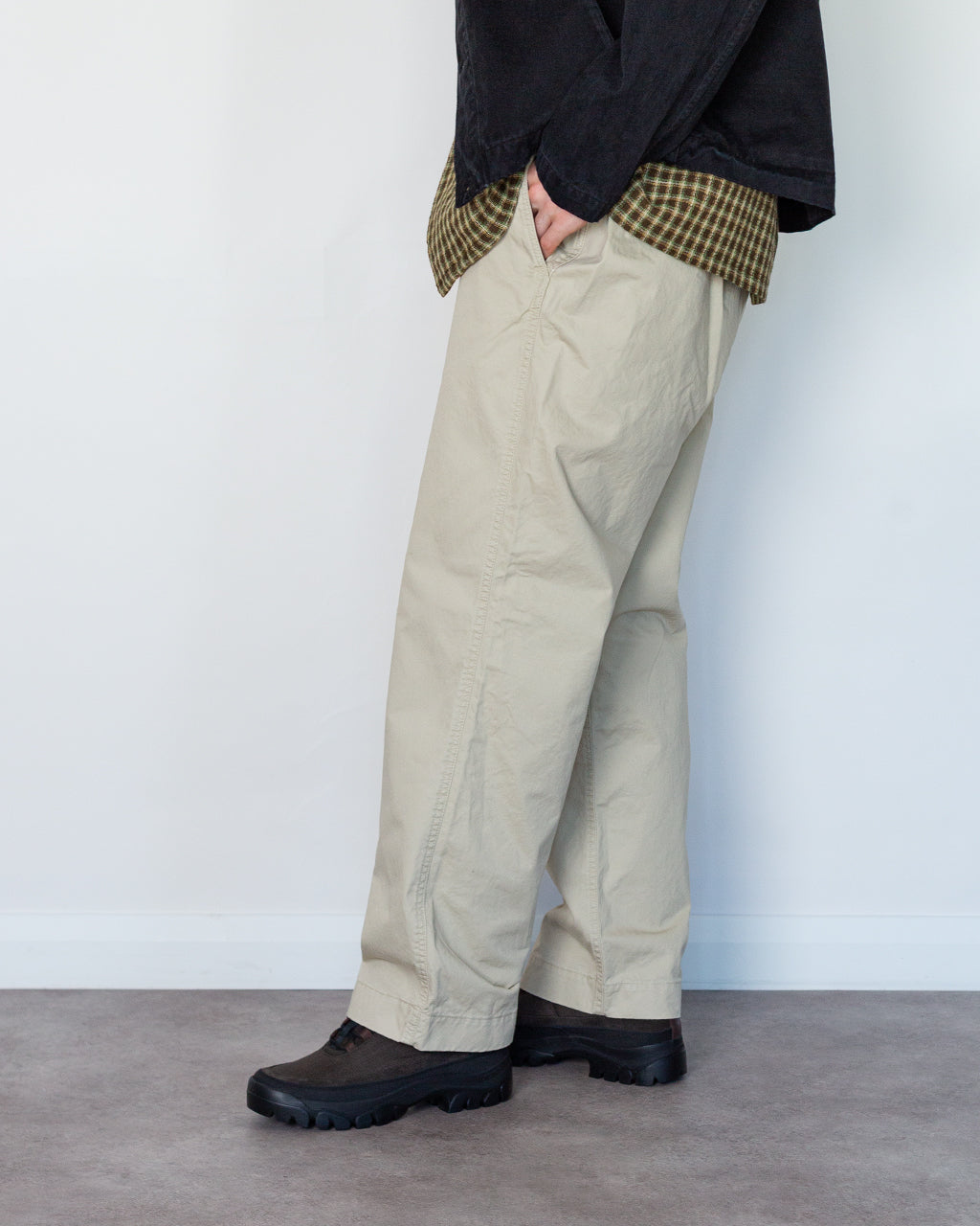 High Density Chino Cloth Wide Work Pants - Beige