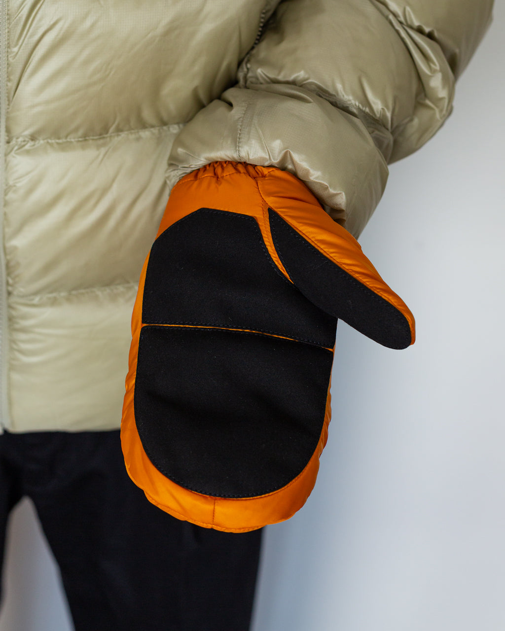 Nano Puff Mittens - Autumn Orange