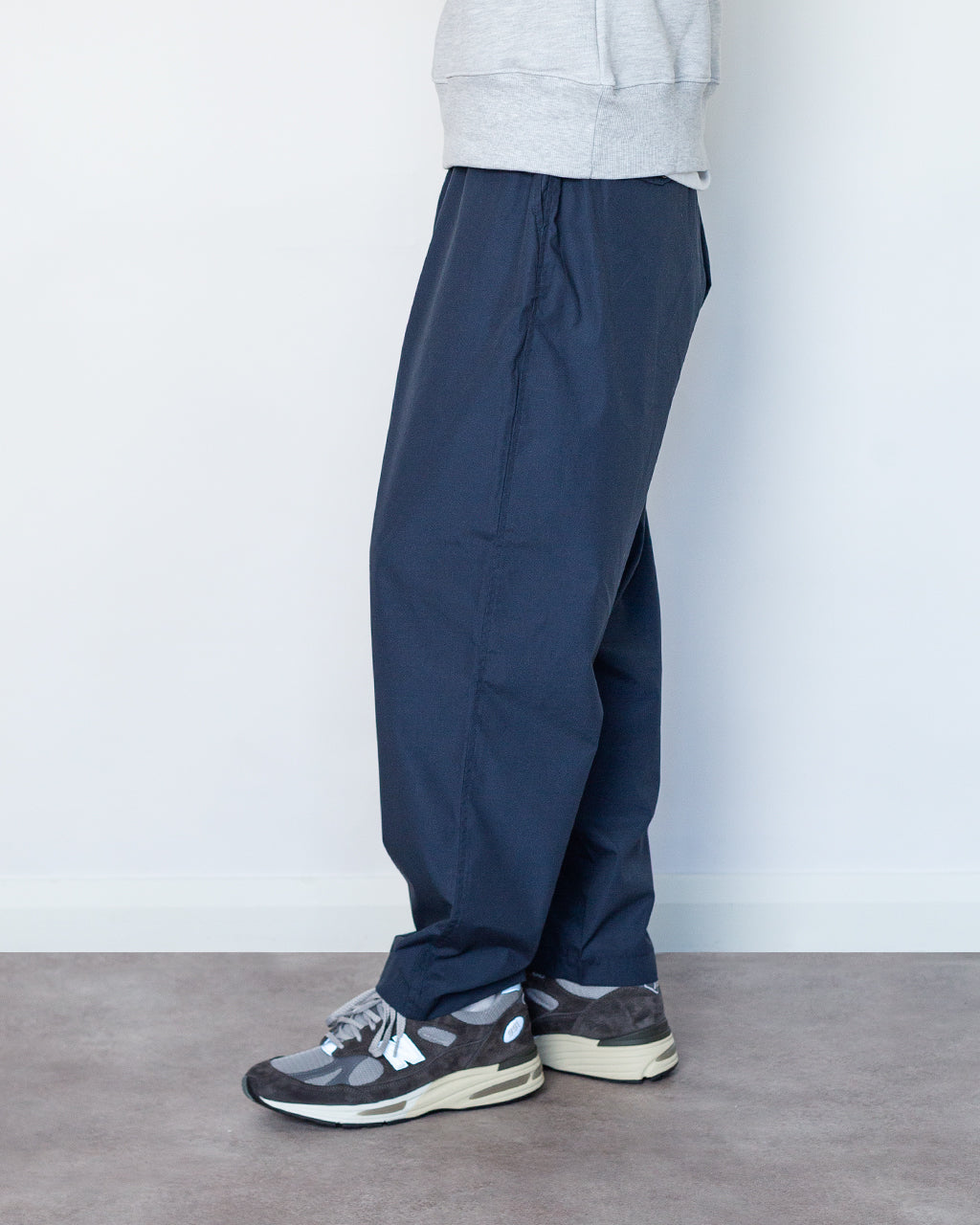 Recycled Poly Tech Pleated Track Pant - Navy