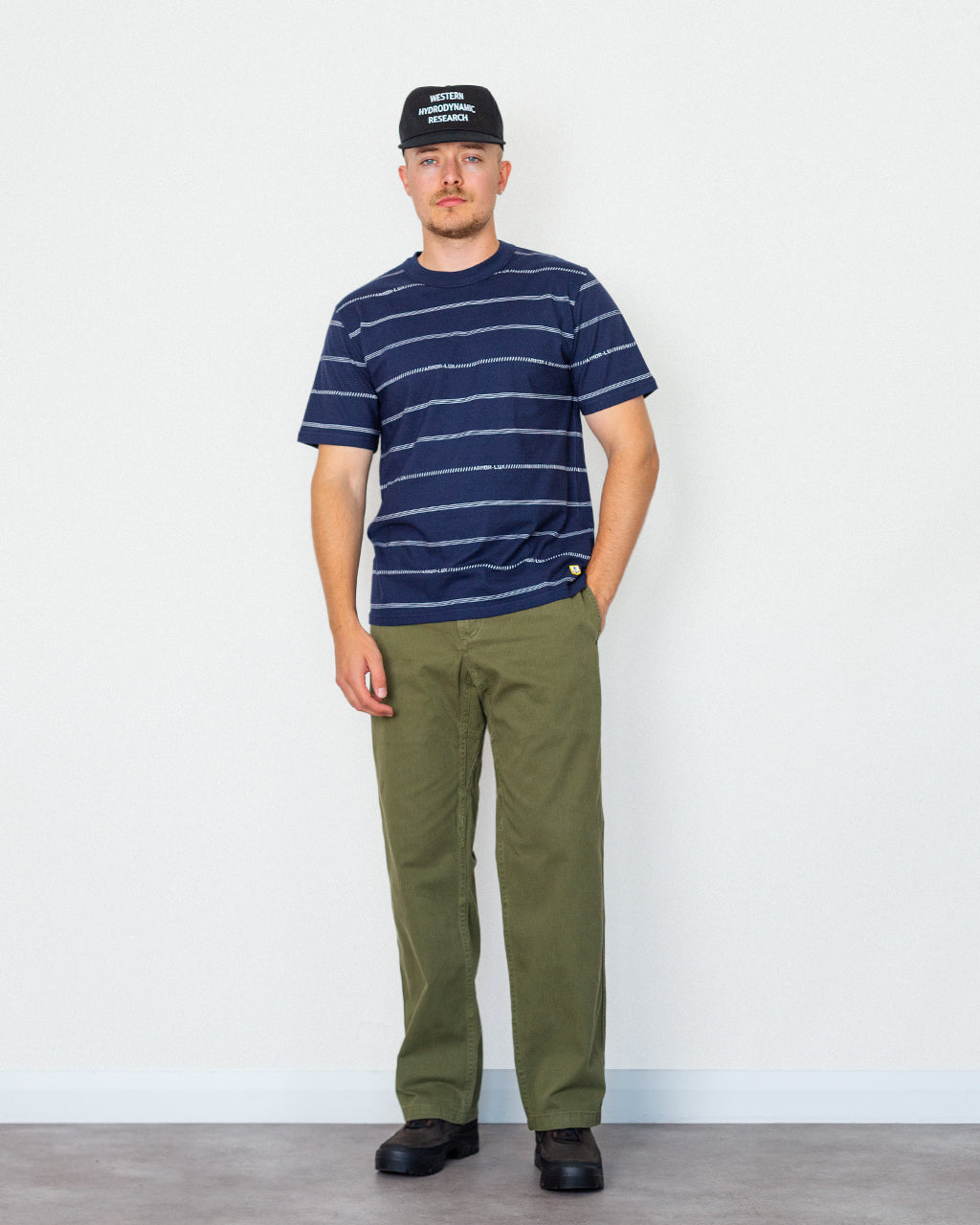 Spellout T-Shirt - Navy/Milk
