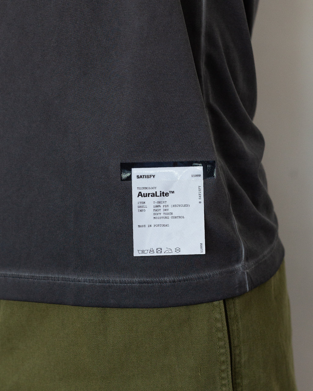 Auralite T-Shirt - Pigment Black