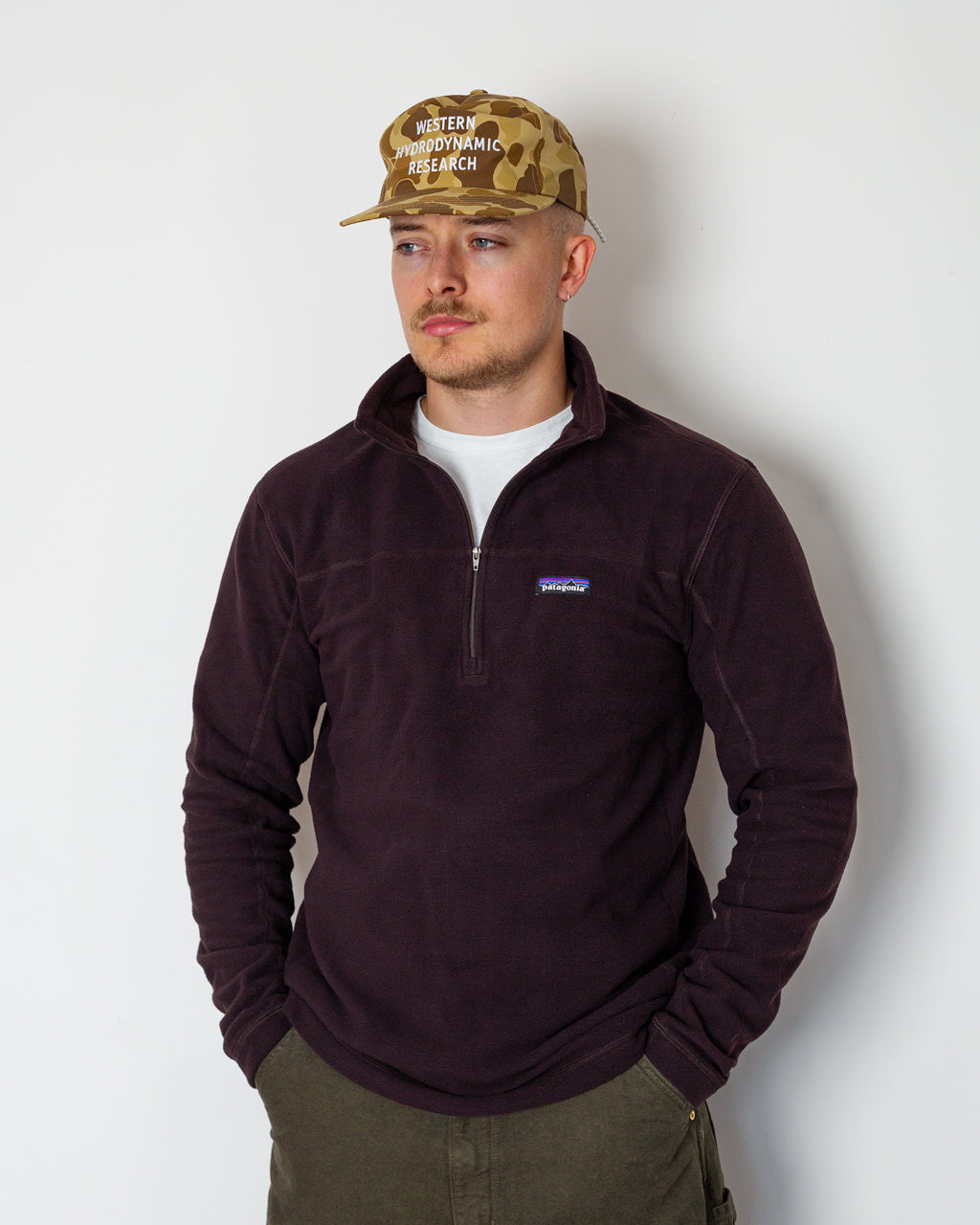 Micro D Pullover - Den Brown