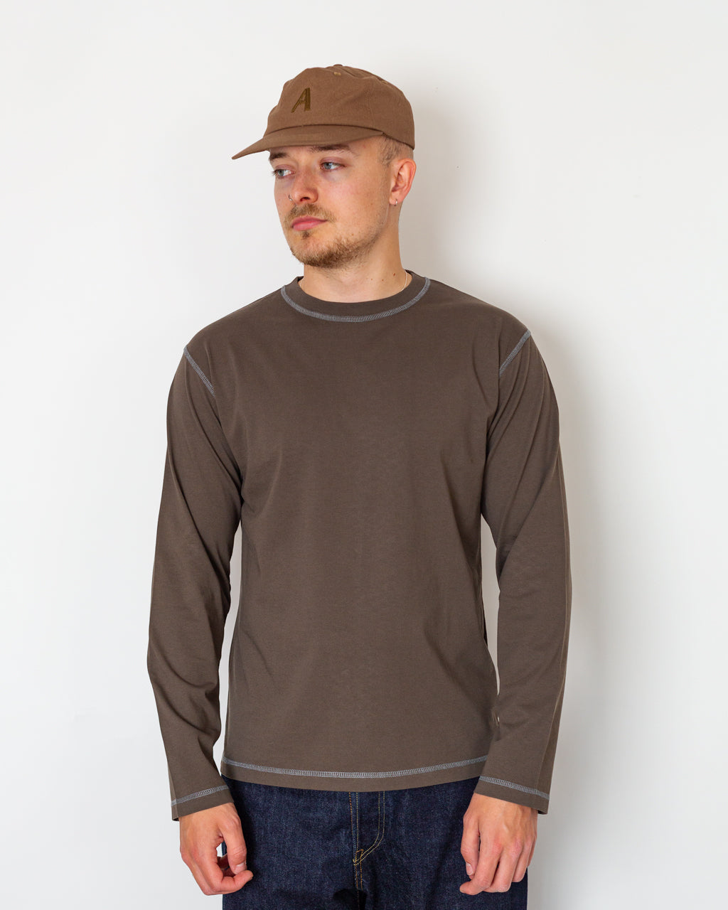 Another T-Shirt 3.0 - Brown/Navy