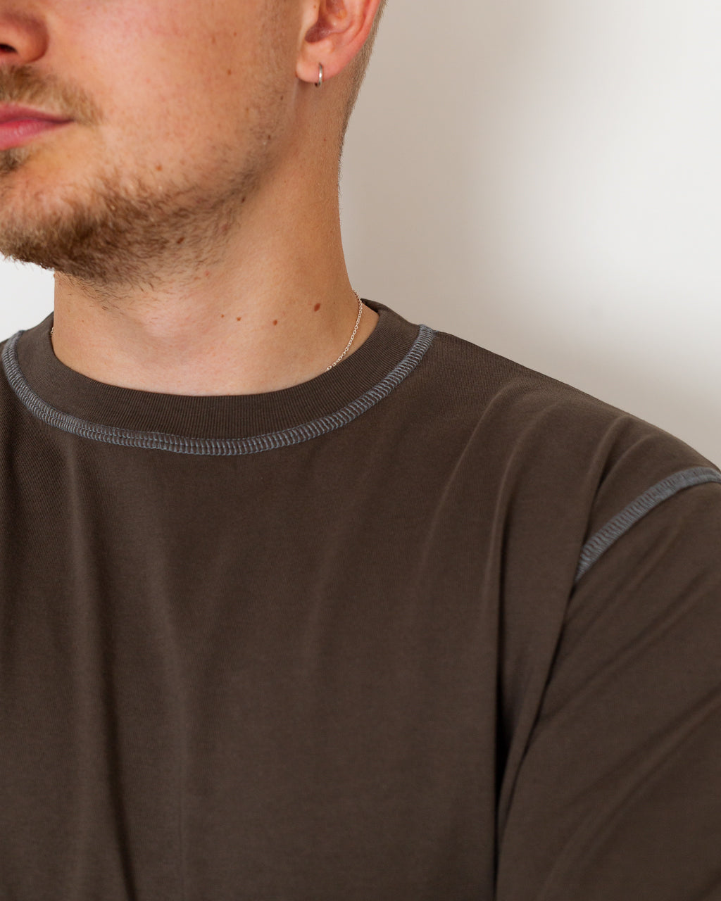Another T-Shirt 3.0 - Brown/Navy