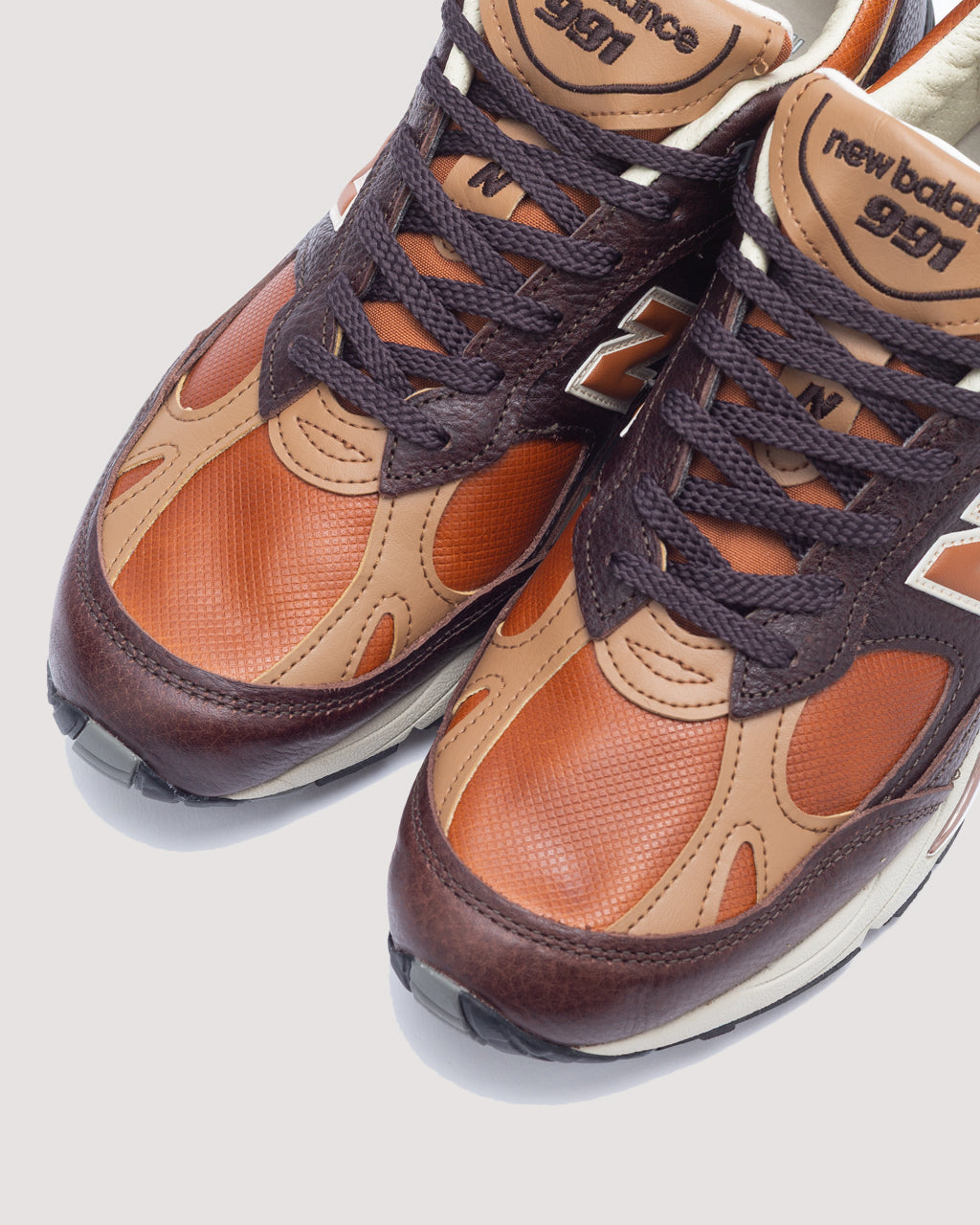 991 LB1 - Chocolate Plum/Caramel Cafe/Tan