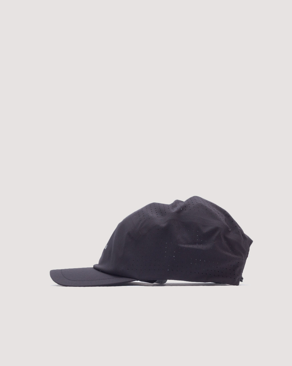 Ultra Lightweight Ridge Hat - Black