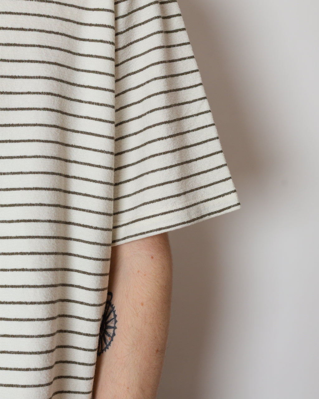 SS Textured Stripe Tee - Ecru Olive
