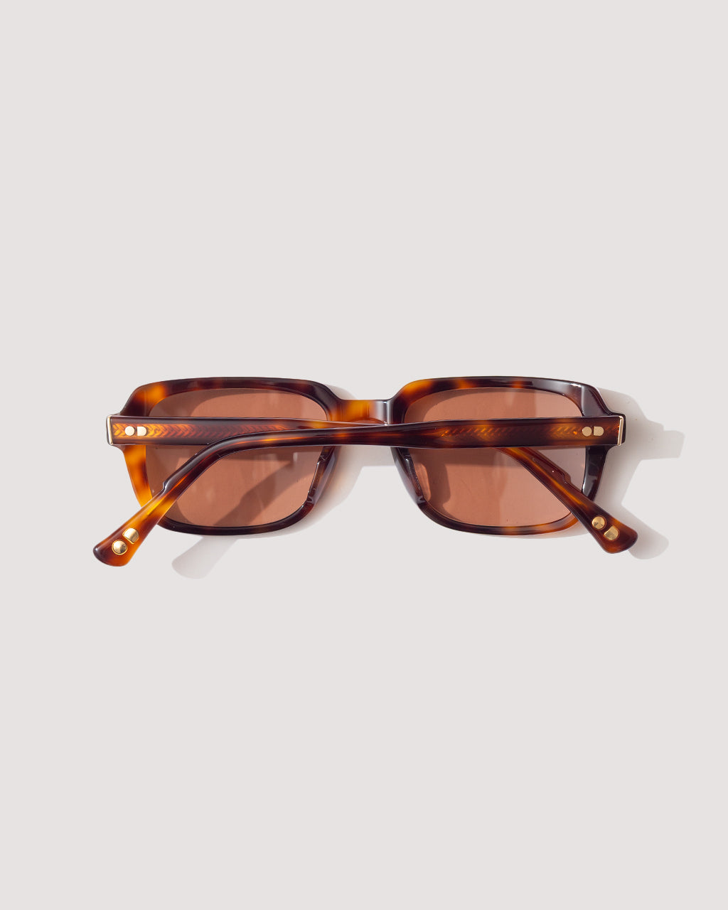 Nelson - Tortoise/Sunset Orange | Oscar Deen | Peggs & son.