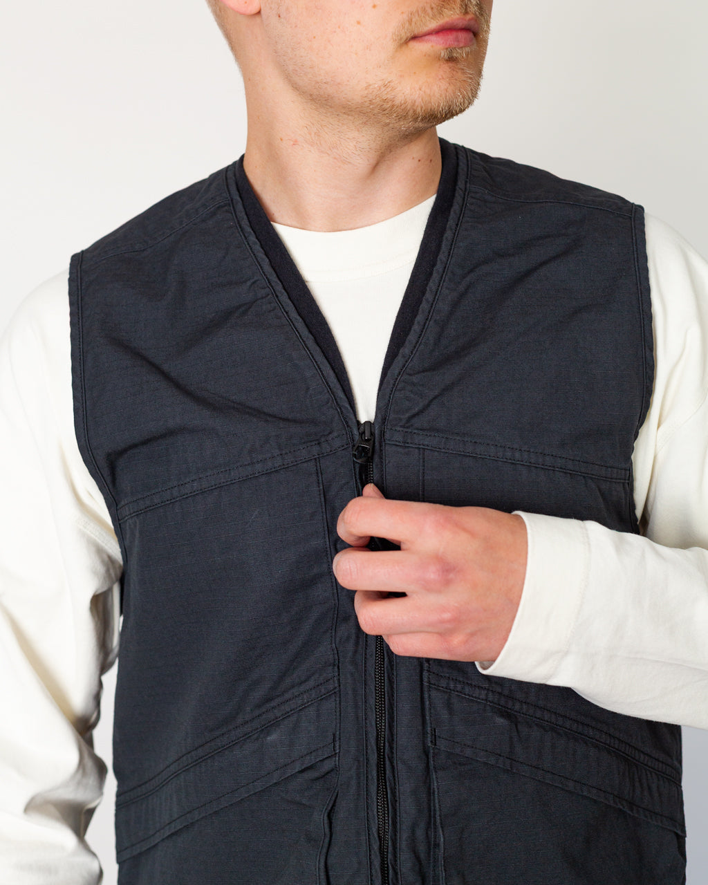 Utility Vest - Navy
